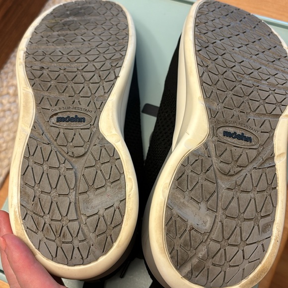 Moshn Leap by Klogs Footwear. Slip resistant tennis shoe. - Picture 6 of 7